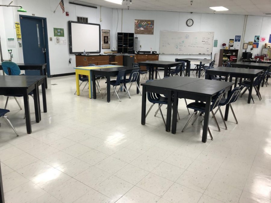 Biology teacher, Leslie Keipers room reorganized to fit social distancing standards for for full student body instruction beginning on Apr. 12. 
Mar. 18, 2021