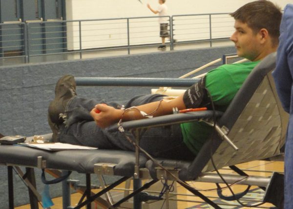 A Central Hardin student from 2010 gets their blood drawn. 