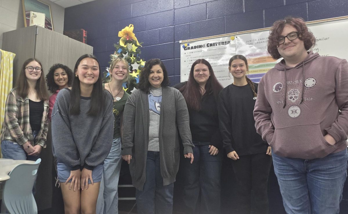 The Central Times staff welcomes you!
(From left to right: Isabella Skipworth, Sydney Rowser, Alexandra Lyon, Cici Hicks, Susan Sherrard, Shyann Kline, Lia VanZant, Will Grimes